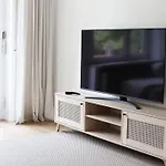 Cozy, Quiet Munich City Apartment